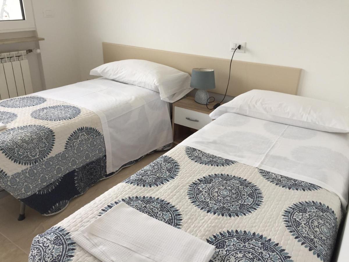Apartamento Attico Tacito Ventimiglia Exterior foto