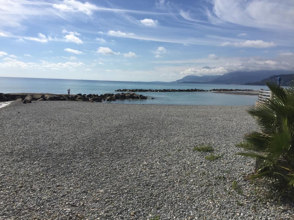 Apartamento Attico Tacito Ventimiglia Exterior foto